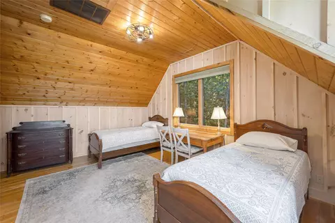 Bedroom - 7774 Cullowhee Mountain Rd, Cullowhee, NC 28723 photo 8 of 9