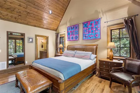 Bedroom - 10 Versant Ln, Cullowhee, NC 28723 photo 4 of 9