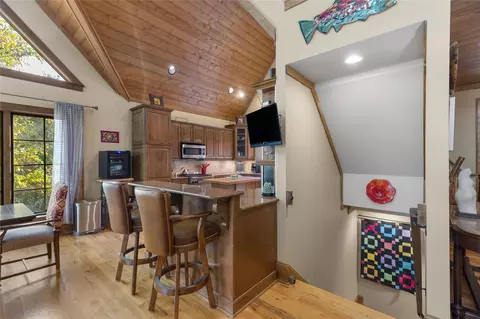 Kitchen - 10 Versant Ln, Cullowhee, NC 28723 photo 9 of 9