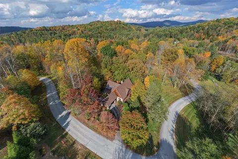 View/Area - 10 Versant Ln, Cullowhee, NC 28723 photo 2 of 6