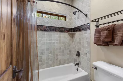 Bath - 10 Versant Ln, Cullowhee, NC 28723 photo 11 of 11