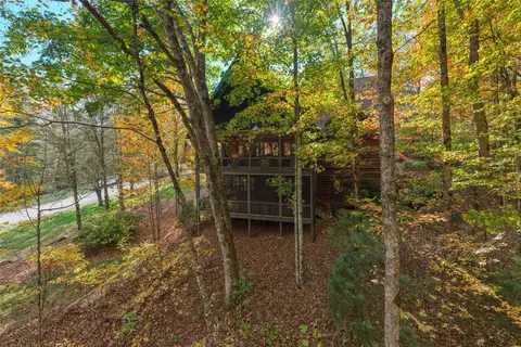 Exterior - 10 Versant Ln, Cullowhee, NC 28723 photo 22 of 23