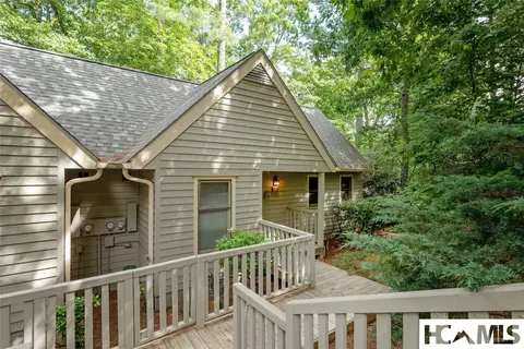 Exterior - 43 Kiwi Ln #12, Sapphire, NC 28774 photo 2 of 7