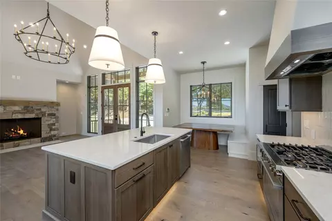 Kitchen - 8 Winter Green Dr, Glenville, NC 28736 photo 9 of 10
