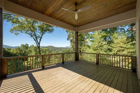 Exterior - 8 Winter Green Dr, Glenville, NC 28736 photo 10 of 16