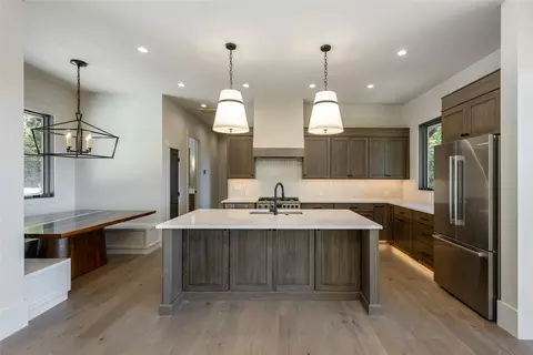 Kitchen - 8 Winter Green Dr, Glenville, NC 28736 photo 5 of 10