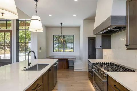 Kitchen - 8 Winter Green Dr, Glenville, NC 28736 photo 10 of 10