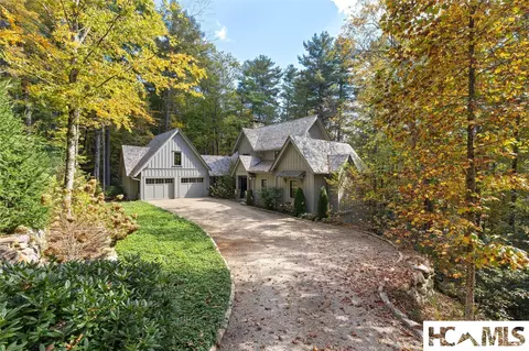 984 Chimney Top Trl, Cashiers, NC 28717