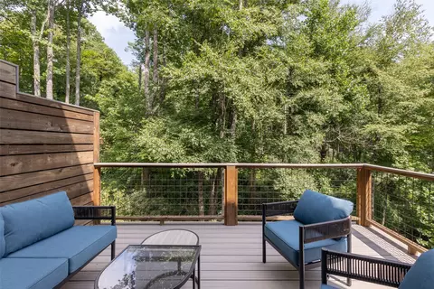 Exterior - 1081 B Hicks Rd #4, Highlands, NC 28741 photo 3 of 9