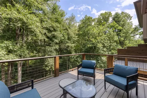 Exterior - 1081 B Hicks Rd #4, Highlands, NC 28741 photo 4 of 9