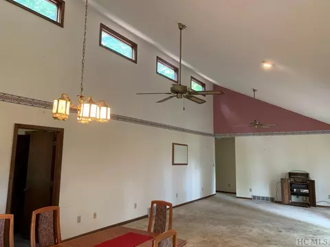 1506 Everett Rd, Pisgah Forest, NC 28768 photo 6