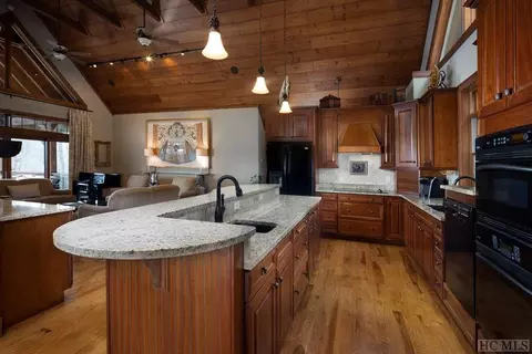1106 Spring Frst, Sapphire, NC 28774 photo 5
