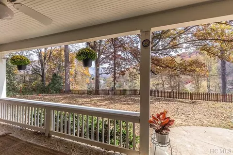 252 Ridgeway St, Sylva, NC 28779 photo 7
