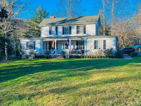 123 Buchanan Loop, Sylva, NC 28779 photo 1