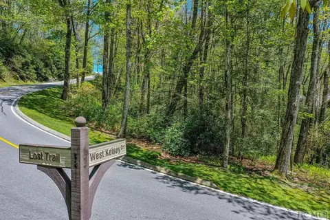 lot143 Lost Trl, Highlands, NC 28741