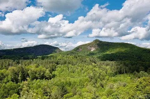 1880 Hwy 107 S, Cashiers, NC 28717