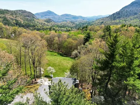 237 Old Ford Rd, Cashiers, NC 28717