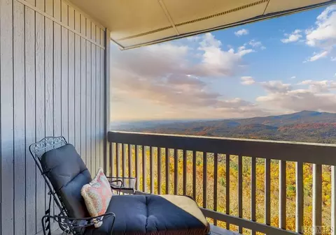 703 V Z Top #703, Highlands, NC 28741 photo 36