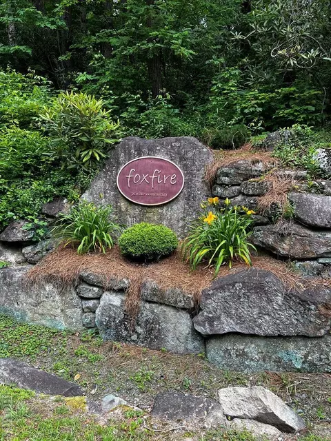 14 Wildcat Ln, Cashiers, NC 28717