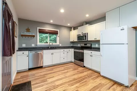 87 Landeau Cir, Sylva, NC 28779 photo 26