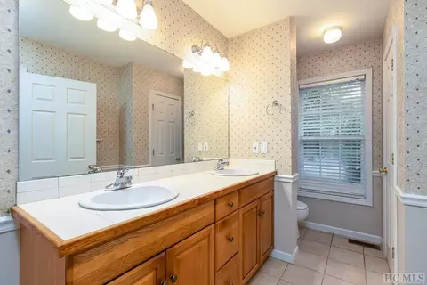 87 Landeau Cir, Sylva, NC 28779 photo 18