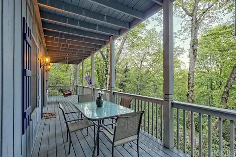 1357 Saddleback Cir, Sky Valley, GA 30537 photo 13