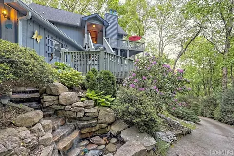 1357 Saddleback Cir, Sky Valley, GA 30537 photo 16