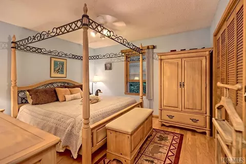 1357 Saddleback Cir, Sky Valley, GA 30537 photo 7