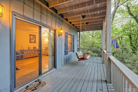 1357 Saddleback Cir, Sky Valley, GA 30537 photo 12