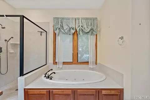 2050 Highlands Cove Dr, Highlands, NC 28741 photo 22