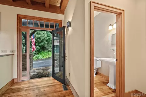 2050 Highlands Cove Dr, Highlands, NC 28741 photo 5