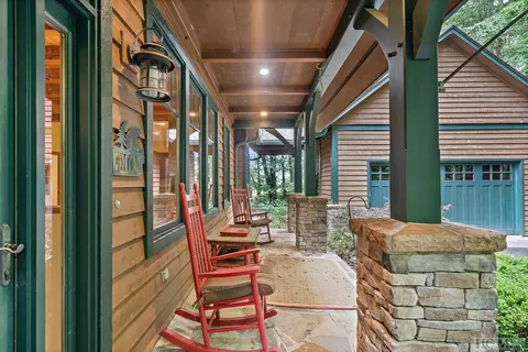 2050 Highlands Cove Dr, Highlands, NC 28741 photo 3