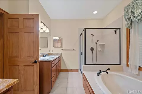 2050 Highlands Cove Dr, Highlands, NC 28741 photo 21
