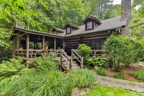 39 Hummingbird Ct, Highlands, NC 28741