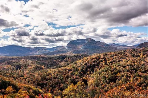 199 Big Terrapin Trce, Cashiers, NC 28717