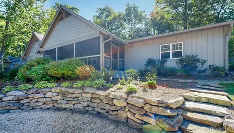 29 Jessamine Ln, Highlands, NC 28741