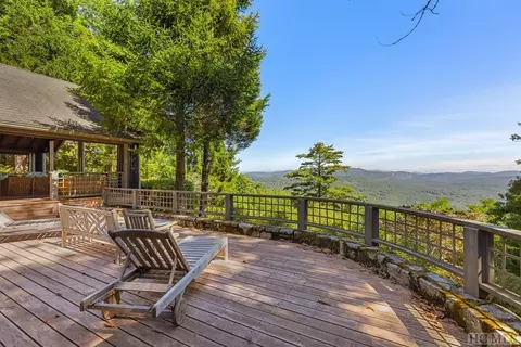 434 Whiteside Mountain Rd, Highlands, NC 28741