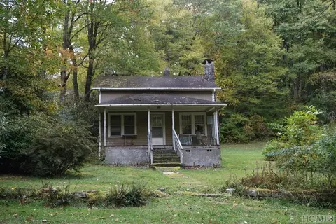 144 Catawba Trl, Highlands, NC 28741