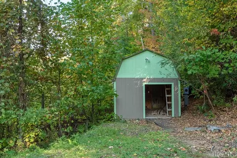 397 Concho Mountain Rd, Cullowhee, NC 28723 photo 21