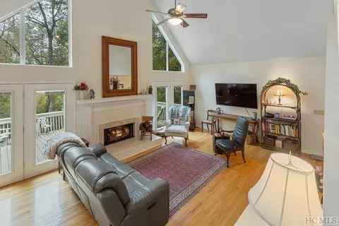 449 Hazel Holw, Sylva, NC 28779 photo 9