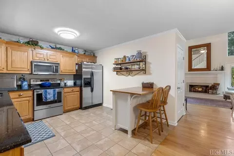 449 Hazel Holw, Sylva, NC 28779 photo 15