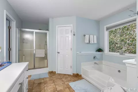 449 Hazel Holw, Sylva, NC 28779 photo 26