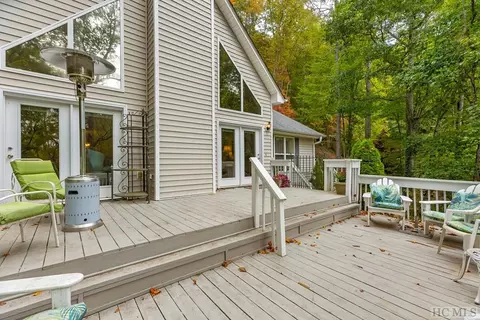 449 Hazel Holw, Sylva, NC 28779 photo 4