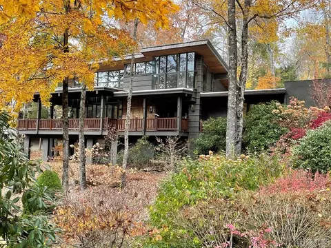 58 Woodland Falls Rd, Highlands, NC 28741
