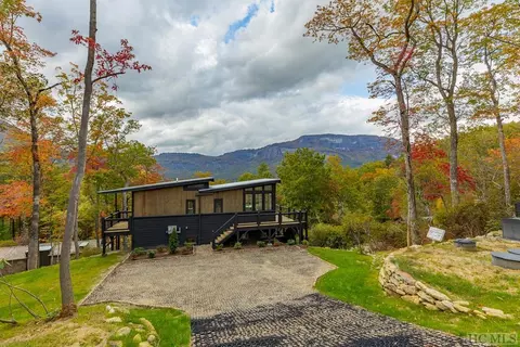 23 Moonstone Loop, Highlands, NC 28741