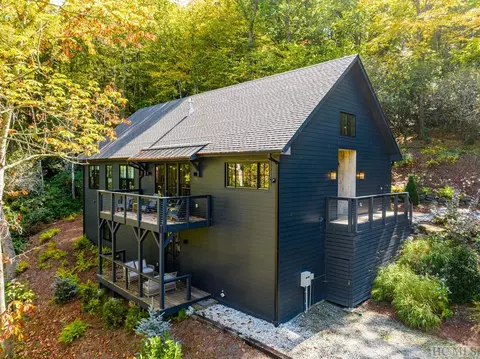 1139 Cullasaja Dr, Highlands, NC 28741