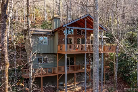 444 Dominion Rd, Cashiers, NC 28717