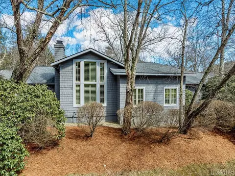29 Winterberry Ct, Highlands, NC 28741