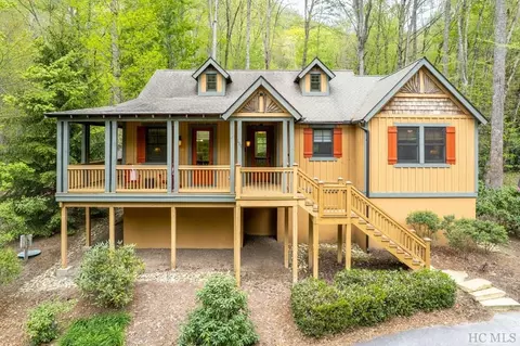 111 Millstone Ln, Tuckasegee, NC 28783 photo 2