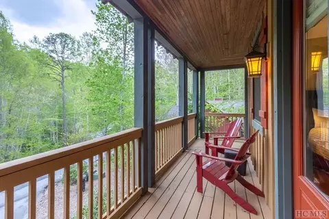 111 Millstone Ln, Tuckasegee, NC 28783 photo 3